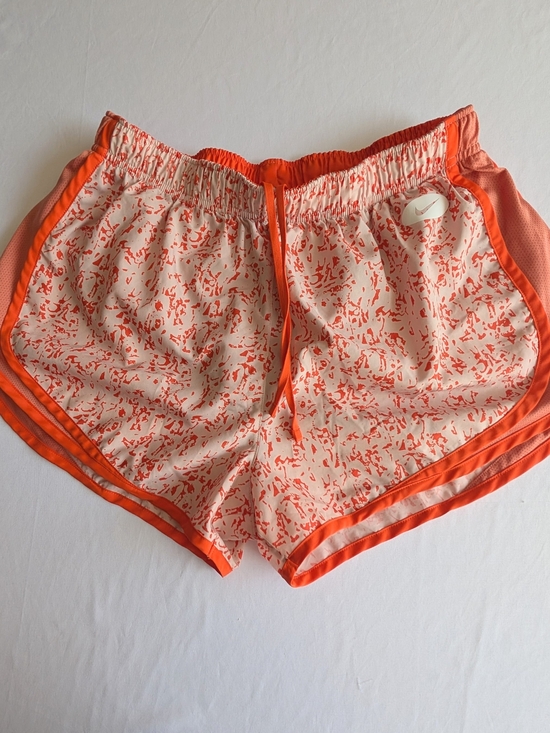 Nike Pants - Nike Women’s Orange Print Running Shorts
